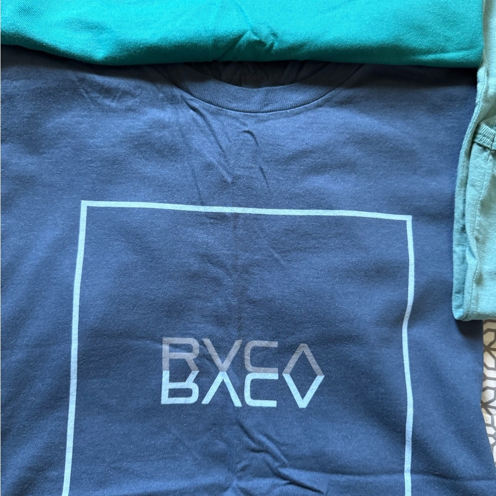 OBEY & RVCA Tees and RVCA Tank Bundle - Picture 2 of 4